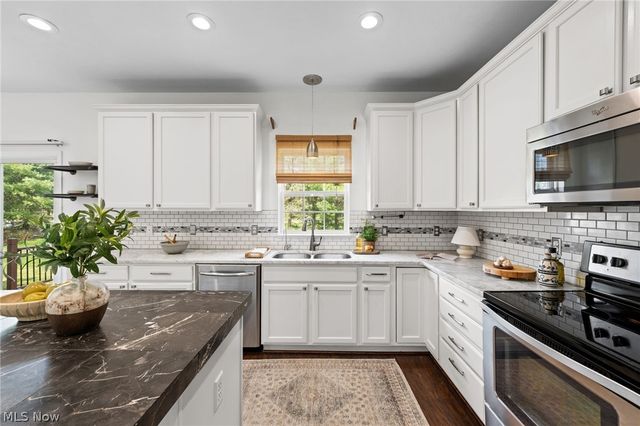 35086 Saddle Creek, Avon, OH 44011