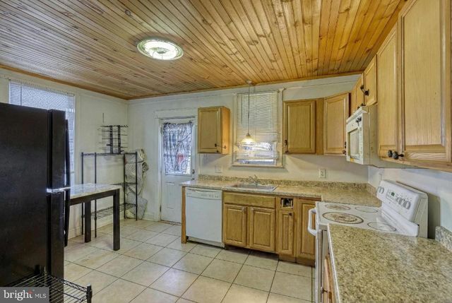 619 DALLAS ST, York, PA 17403