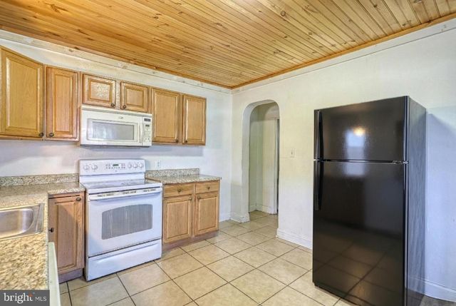 619 DALLAS ST, York, PA 17403