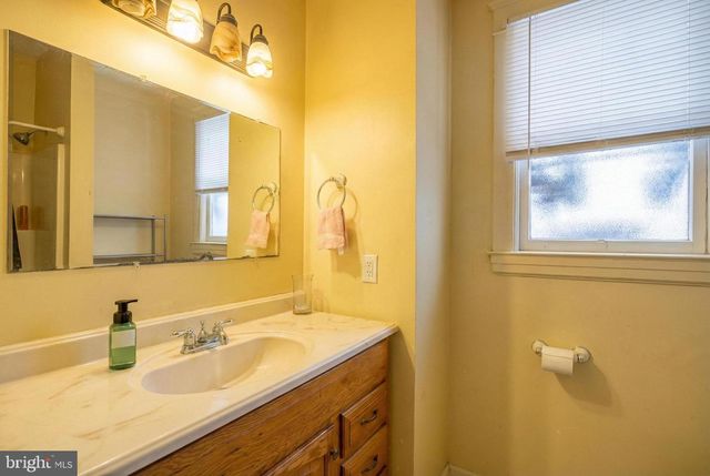 619 DALLAS ST, York, PA 17403