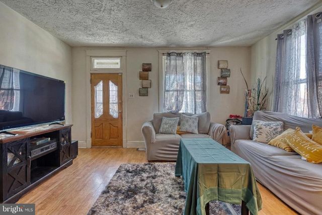 619 DALLAS ST, York, PA 17403