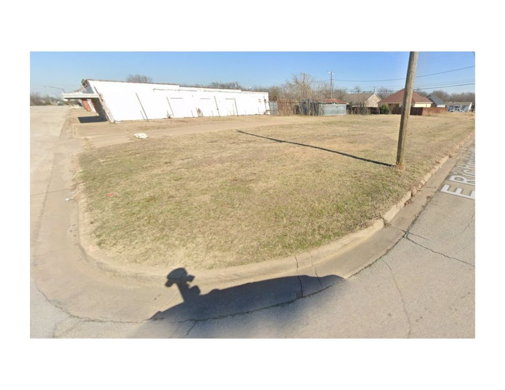 1925 Renner Avenue, Fort Worth, TX 76104
