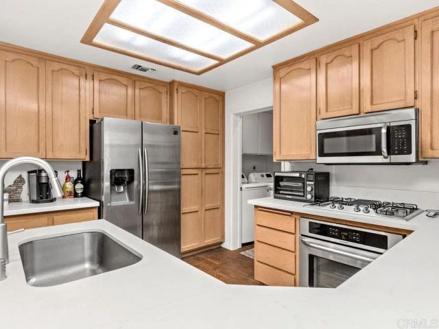 12680 Springbrook Drive C, San Diego, CA 92128