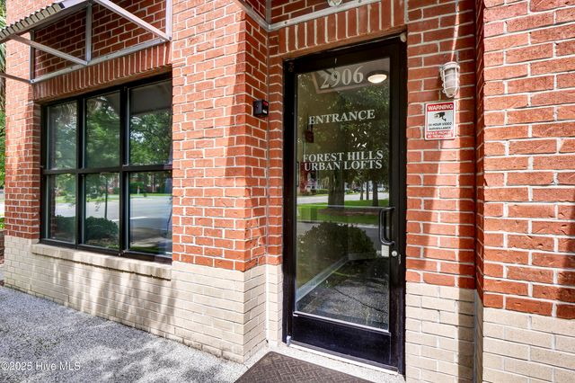 2906 Market Street 301, Wilmington, NC 28403