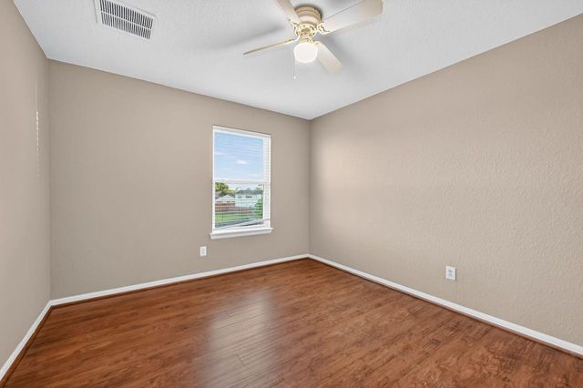 2338 Summit Meadow Drive, Houston, TX 77489