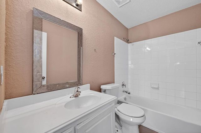 2338 Summit Meadow Drive, Houston, TX 77489