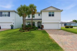 5322 Yellow Water LiLy Ct, Lake Worth, FL 33467