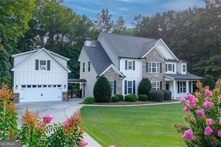 310 PERSIMMON Drive, Sharpsburg, GA 30277