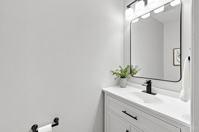 8297 Polo Trail Place, West Chester, OH 45069