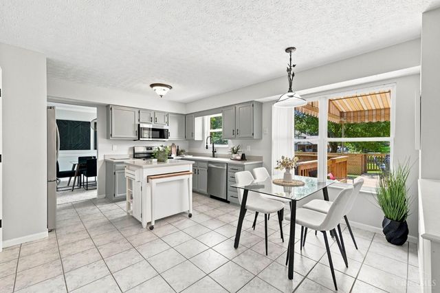 8297 Polo Trail Place, West Chester, OH 45069