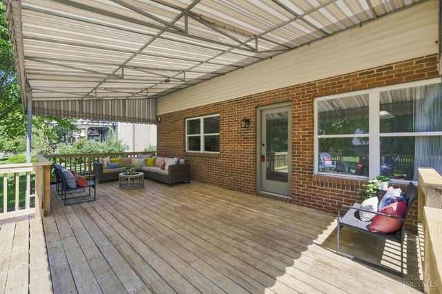 8297 Polo Trail Place, West Chester, OH 45069
