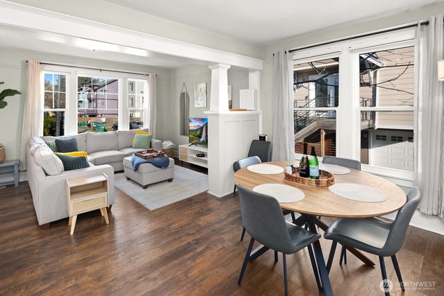 2011 E James Street, Seattle, WA 98122