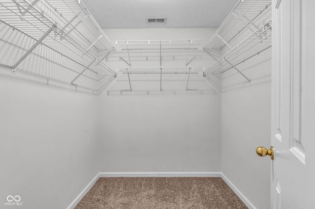 868 Seabreeze Drive, Avon, IN 46123