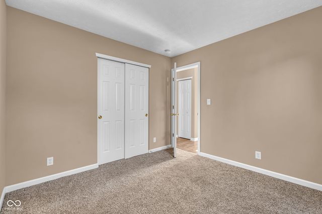 868 Seabreeze Drive, Avon, IN 46123