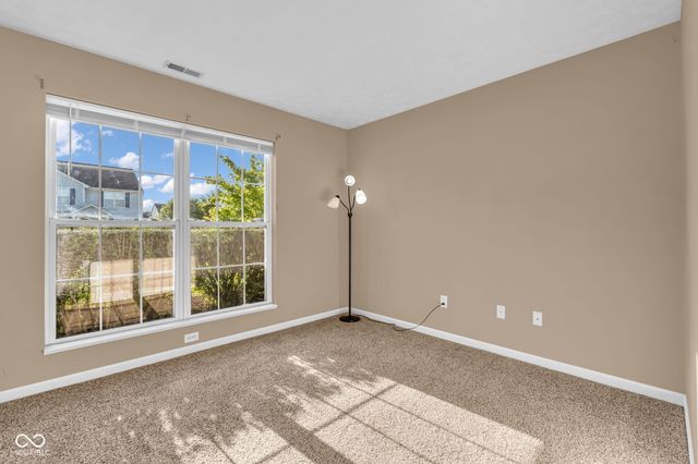 868 Seabreeze Drive, Avon, IN 46123