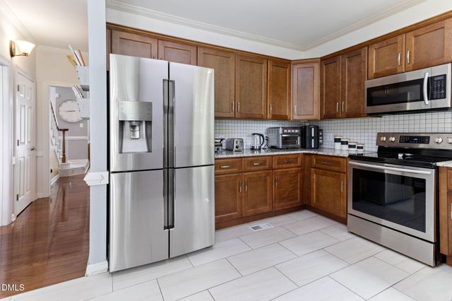 9113 Walking Stick Trail, Raleigh, NC 27615