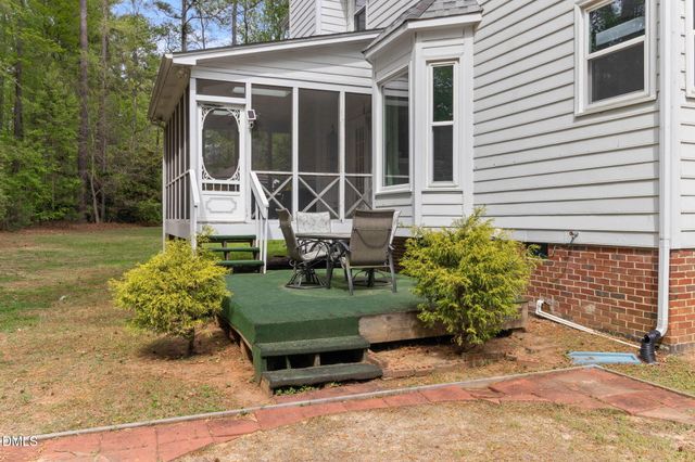 9113 Walking Stick Trail, Raleigh, NC 27615