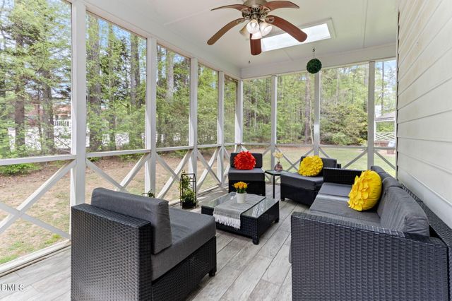 9113 Walking Stick Trail, Raleigh, NC 27615