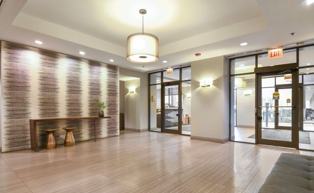 330 N Jefferson Street 807, Chicago, IL 60661