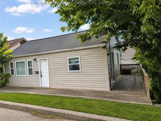 1303 Fletcher Avenue, Dunbar, WV 25064