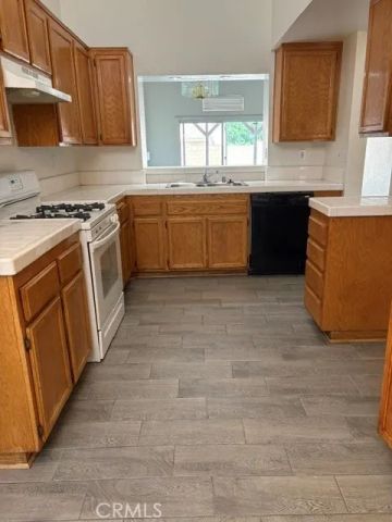 14861 Ann Drive, Victorville, CA 92394