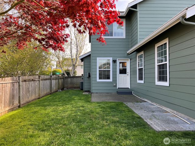 2285 McDonald Avenue, Dupont, WA 98327