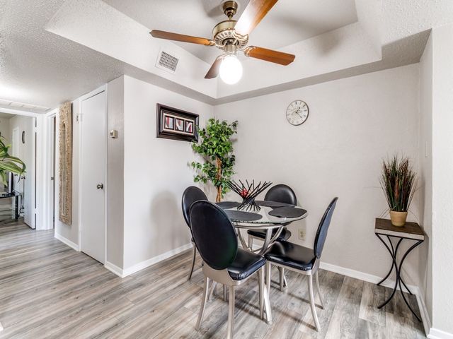 7431 Holly Hill Drive 210, Dallas, TX 75231