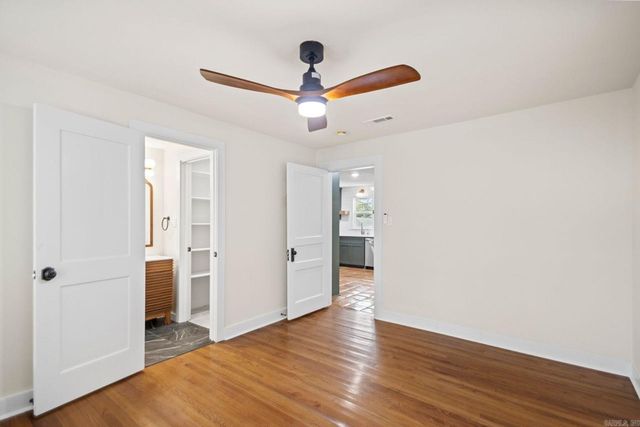 111 N 1st Street, Benton, AR 72015