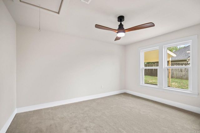 111 N 1st Street, Benton, AR 72015