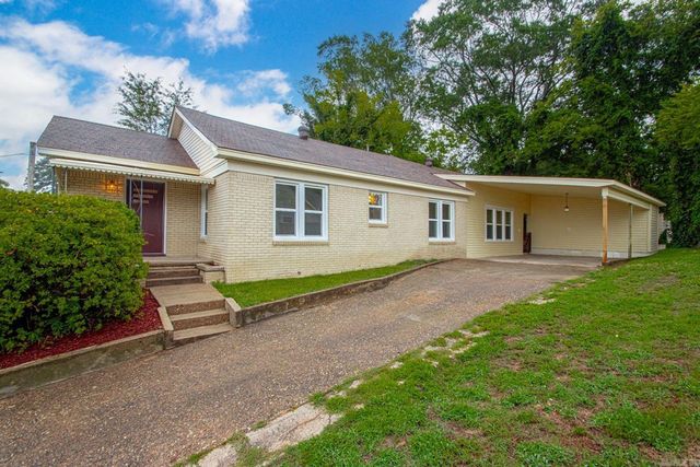 111 N 1st Street, Benton, AR 72015