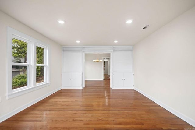 111 N 1st Street, Benton, AR 72015