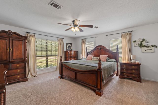 4 White, Sumrall, MS 39482