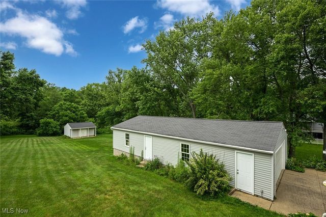 7060 Manchester Road, New Franklin, OH 44614