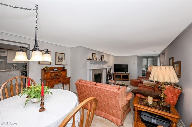 7060 Manchester Road, New Franklin, OH 44614