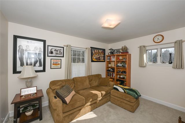 7060 Manchester Road, New Franklin, OH 44614