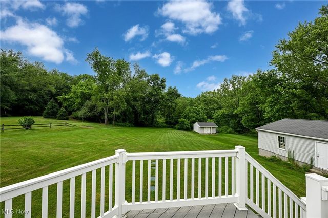 7060 Manchester Road, New Franklin, OH 44614