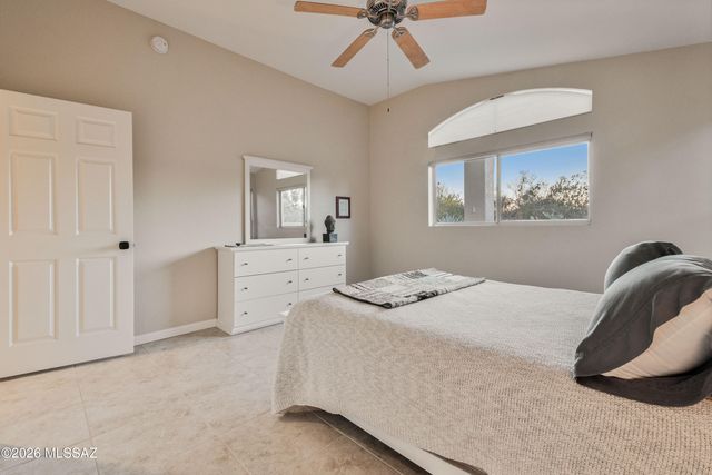 14109 N Forthcamp Court, Oro Valley, AZ 85755