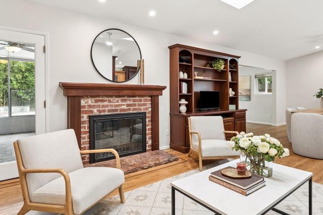 3648 Bausell St, Sacramento, CA 95821