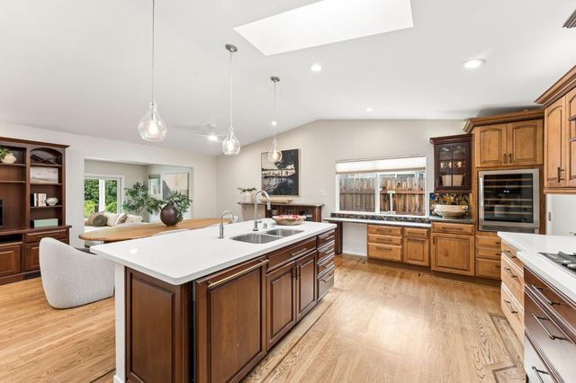 3648 Bausell St, Sacramento, CA 95821