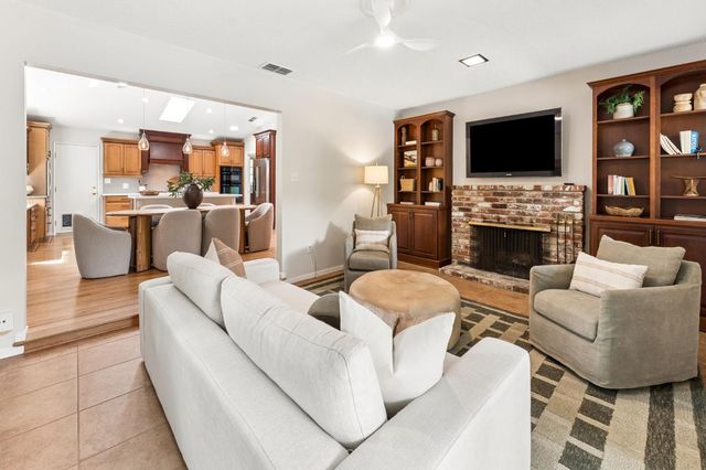 3648 Bausell St, Sacramento, CA 95821