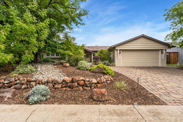 3648 Bausell St, Sacramento, CA 95821