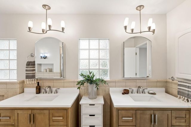 3648 Bausell St, Sacramento, CA 95821