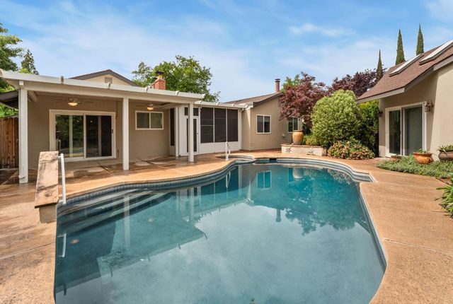 3648 Bausell St, Sacramento, CA 95821