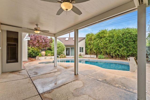 3648 Bausell St, Sacramento, CA 95821