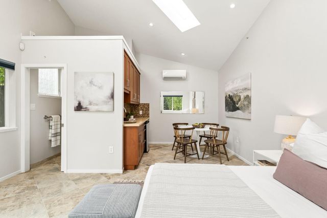 3648 Bausell St, Sacramento, CA 95821