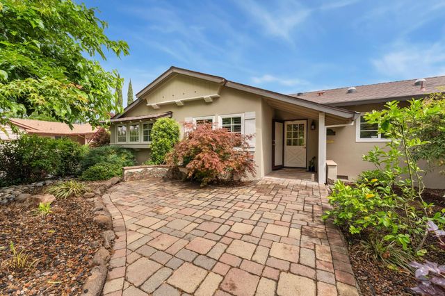 3648 Bausell St, Sacramento, CA 95821