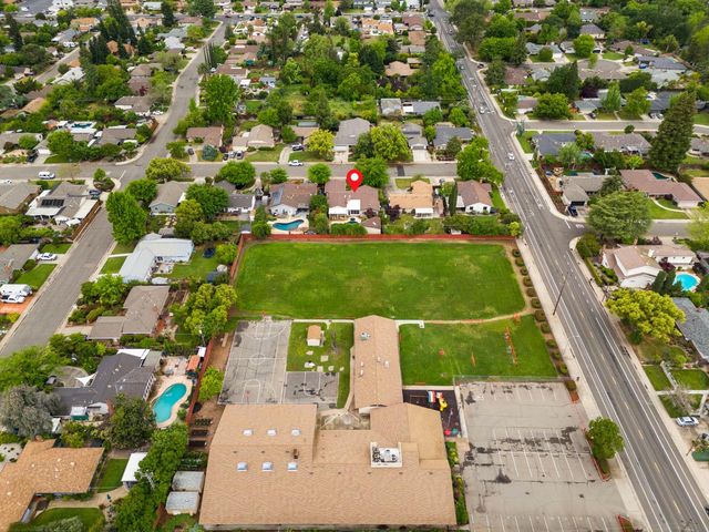 3648 Bausell St, Sacramento, CA 95821