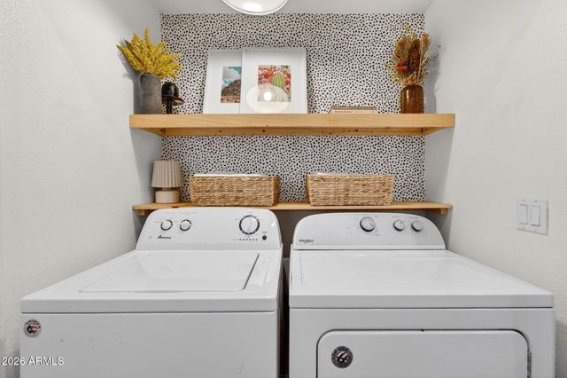 1529 S DOVE Street, Gilbert, AZ 85233