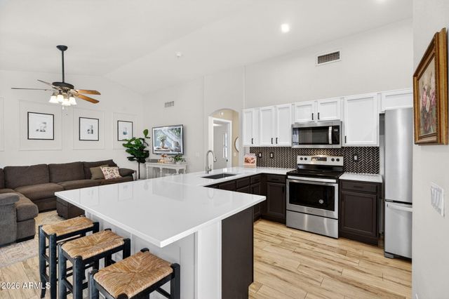 1529 S DOVE Street, Gilbert, AZ 85233