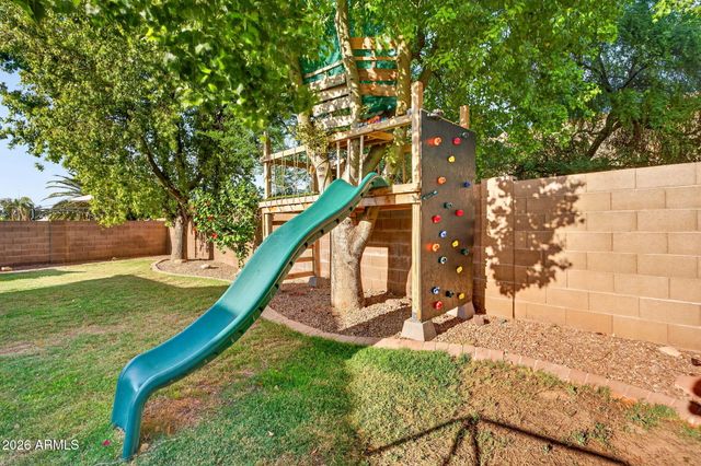 1529 S DOVE Street, Gilbert, AZ 85233